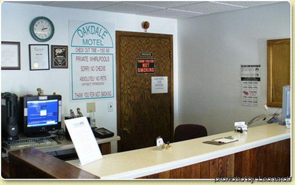 Oakdale Motel Owatonna Интериор снимка